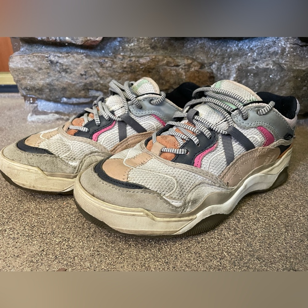Vans Varix WC